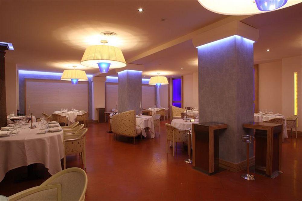 Hotel San Martino Treviglio Eksteriør bilde